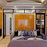 Harrods Hideaway 3 Bedroom Flat