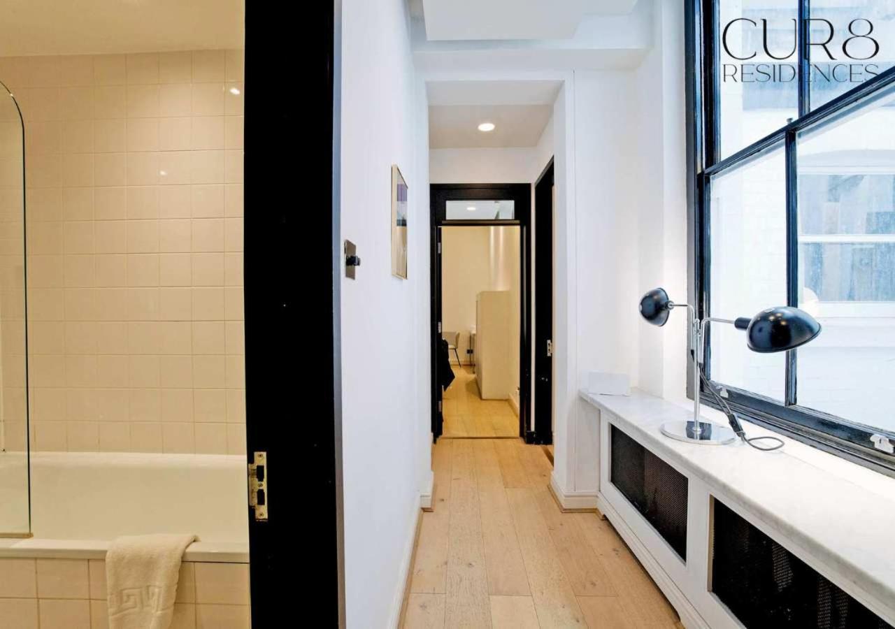 Appartamento Harrods Hideaway 3 Bedroom Flat *