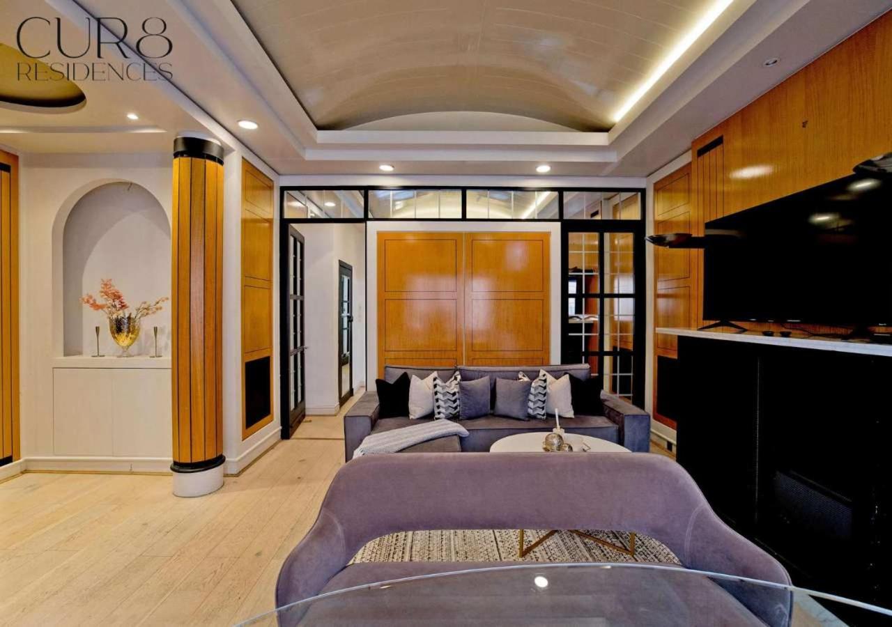 Harrods Hideaway 3 Bedroom Flat *